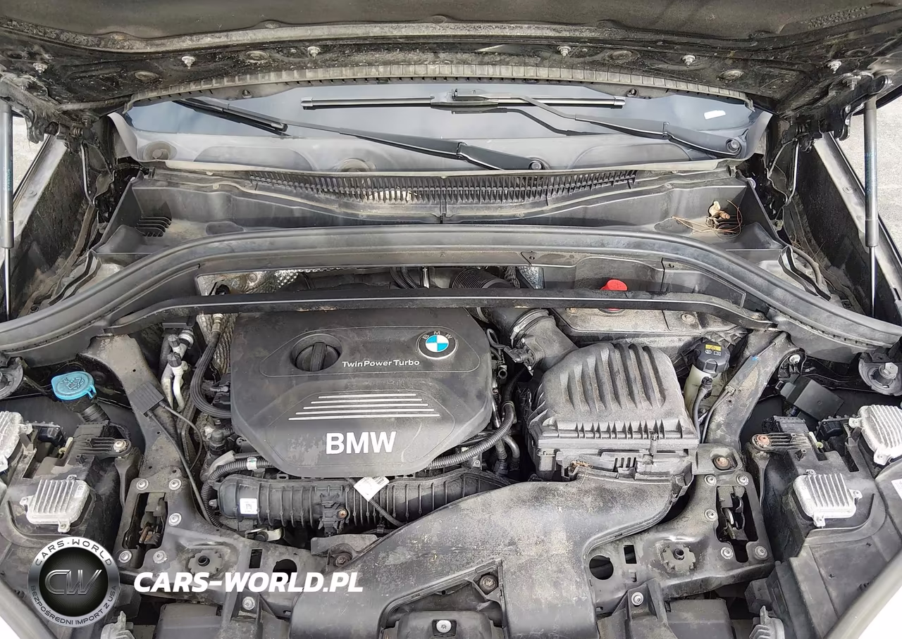 2016 BMW X1 xDrive28I VIN:WBXHT3Z37G4A48953 - 10