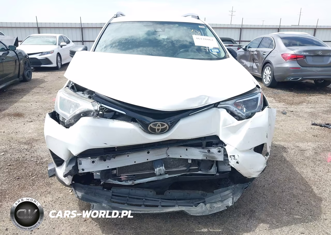 2017 Toyota Rav4 Le VIN:JTMBFREV9HJ147746 - 6
