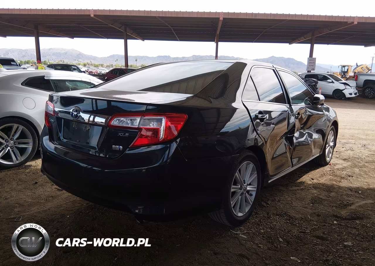 2013 Toyota Camry Hybrid-Le-Xle VIN:4T1BD1FK8DU068178 - 4