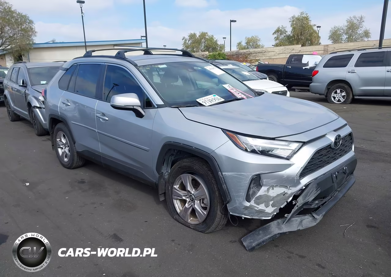 2025 Toyota Rav4 Xle VIN:2T3W1RFV5SW405056 - 12