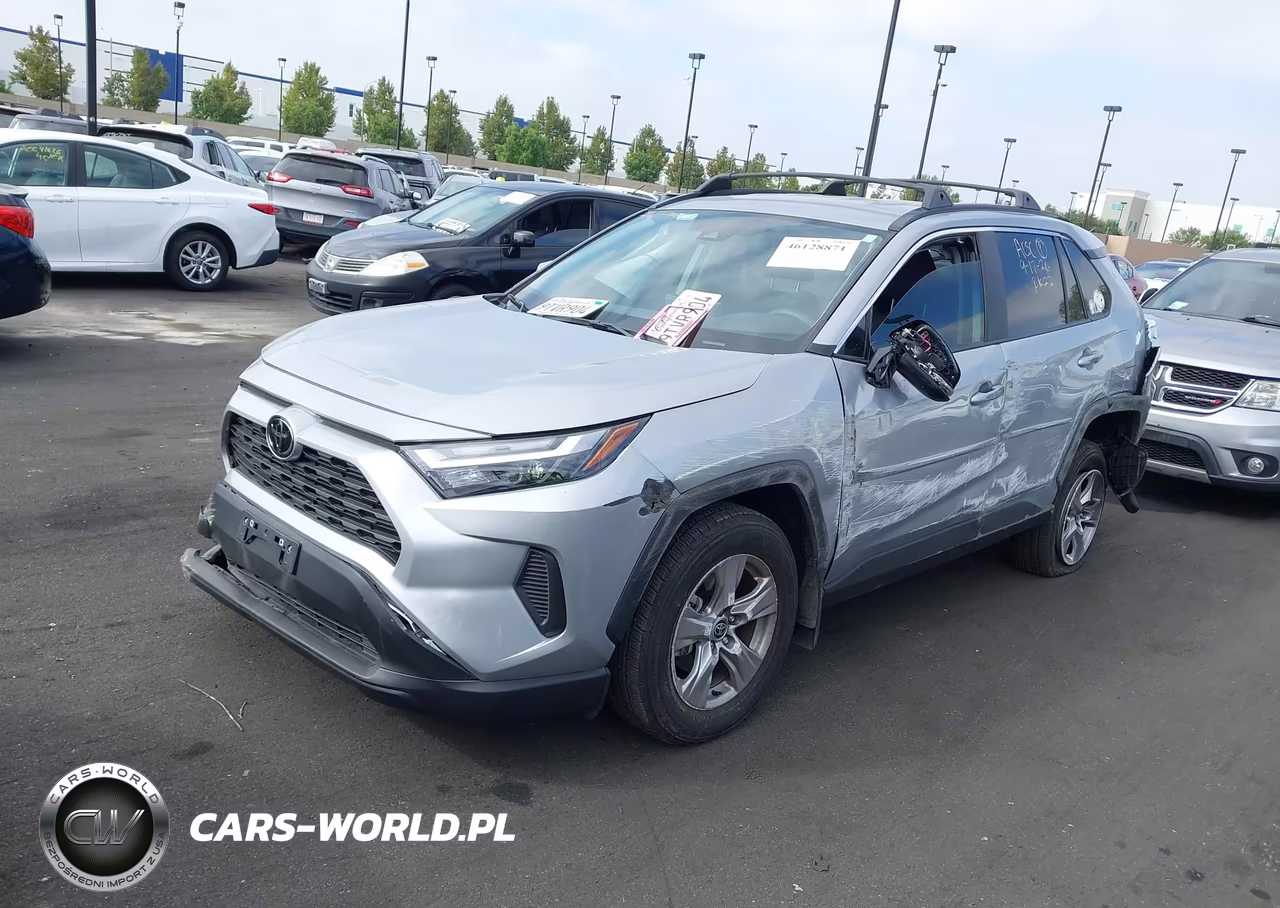 2025 Toyota Rav4 Xle VIN:2T3W1RFV5SW405056 - 6