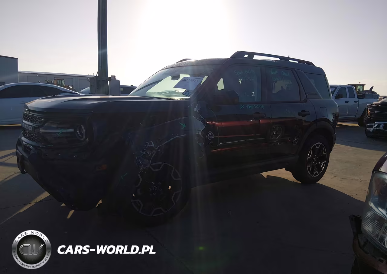2026 Ford Bronco Sport Outer Banks VIN:3FMCR9CN6TRE01194 - 14