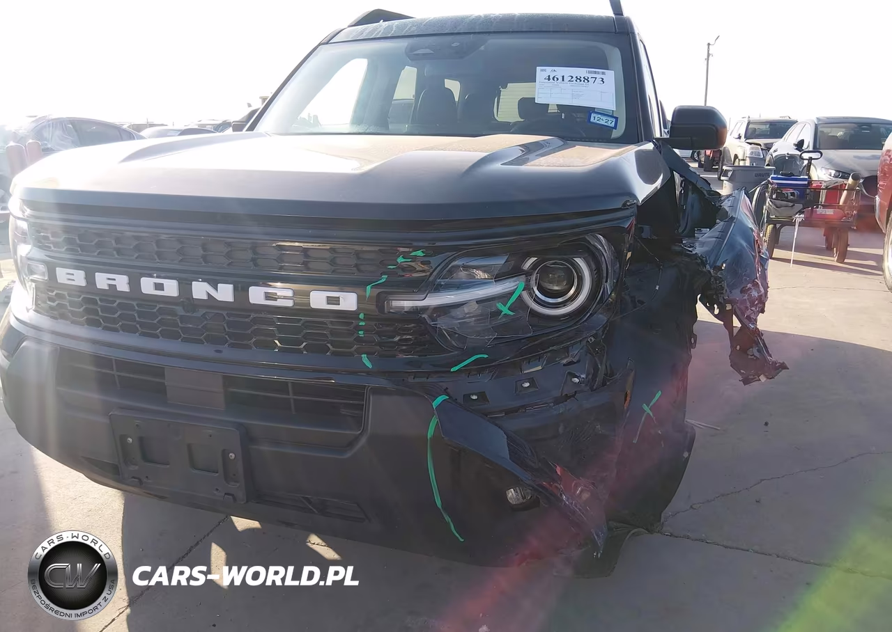 2026 Ford Bronco Sport Outer Banks VIN:3FMCR9CN6TRE01194 - 17