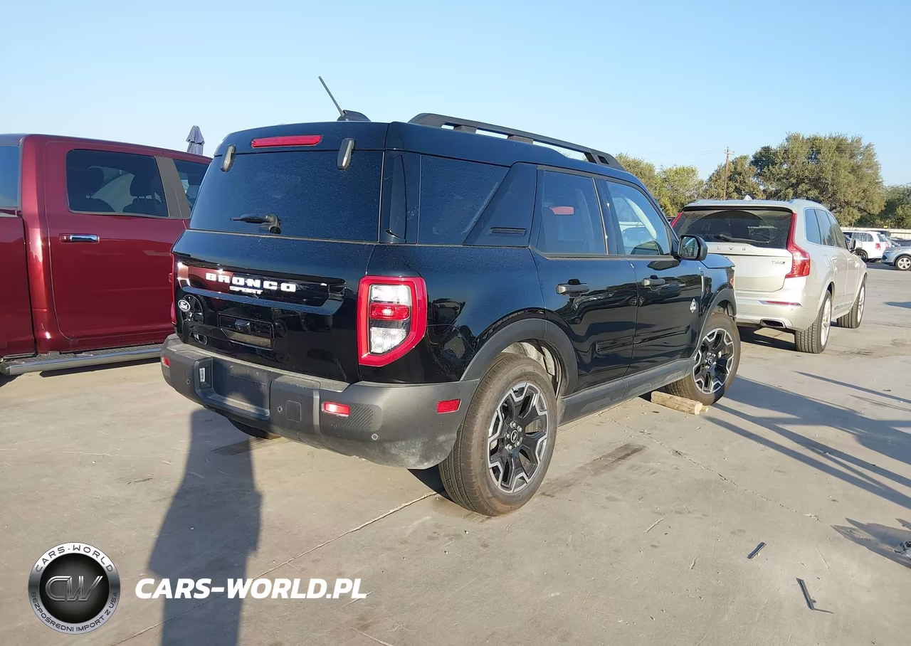 2026 Ford Bronco Sport Outer Banks VIN:3FMCR9CN6TRE01194 - 4