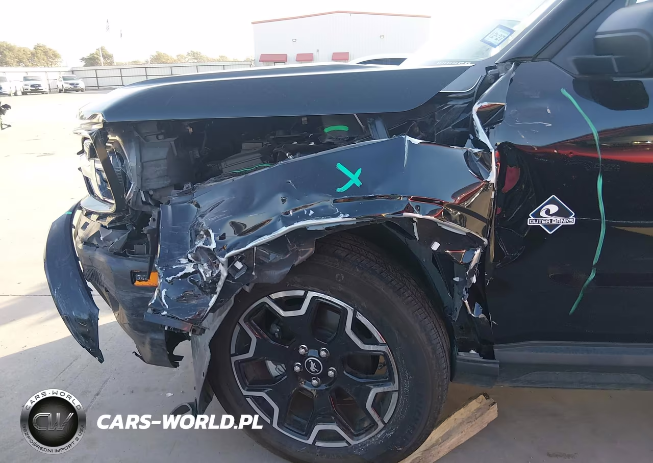 2026 Ford Bronco Sport Outer Banks VIN:3FMCR9CN6TRE01194 - 6