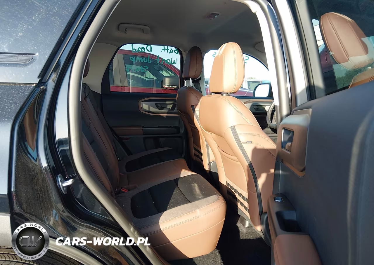 2026 Ford Bronco Sport Outer Banks VIN:3FMCR9CN6TRE01194 - 8