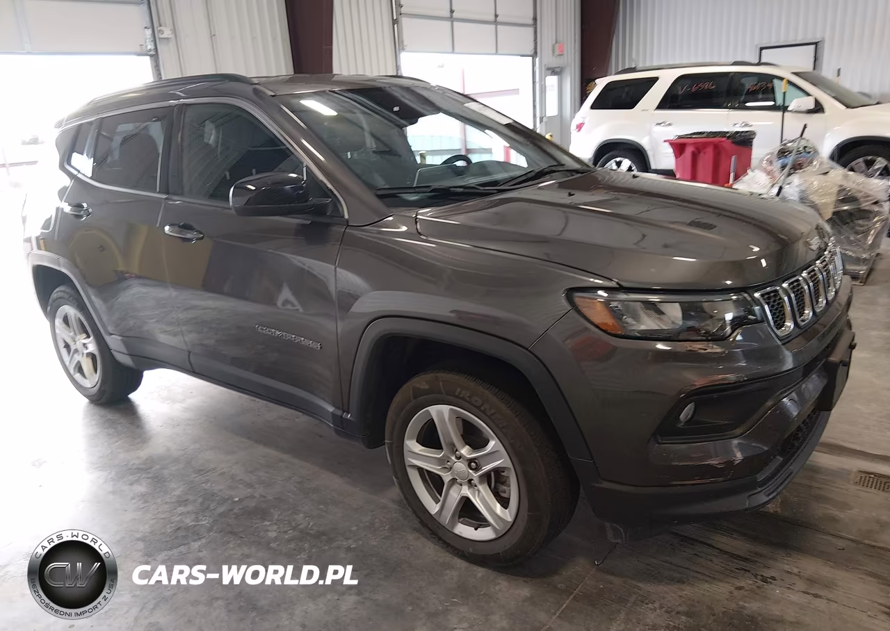 2024 Jeep Compass Latitude 4X4 VIN:3C4NJDBNXRT603704 - 1