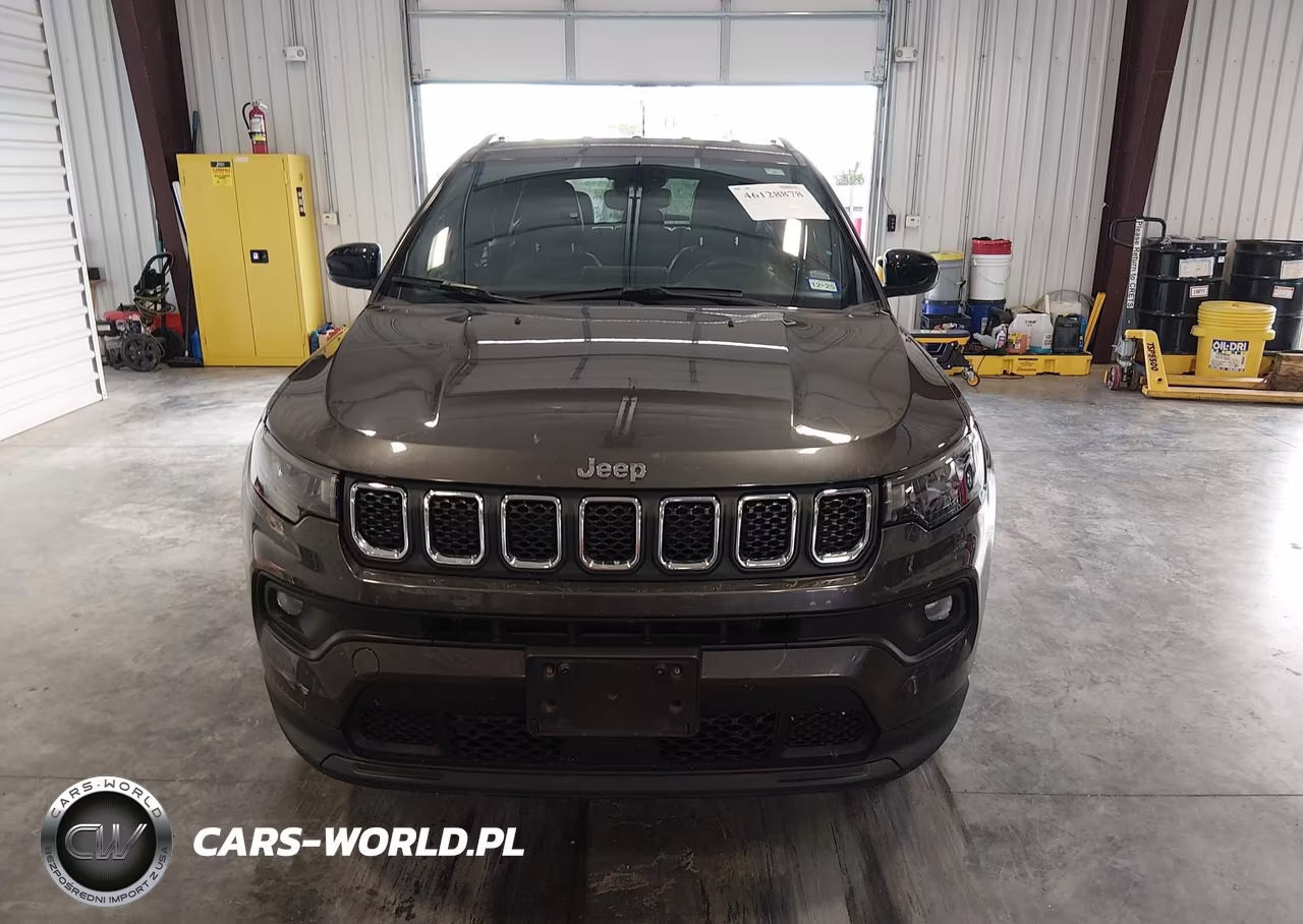 2024 Jeep Compass Latitude 4X4 VIN:3C4NJDBNXRT603704 - 12