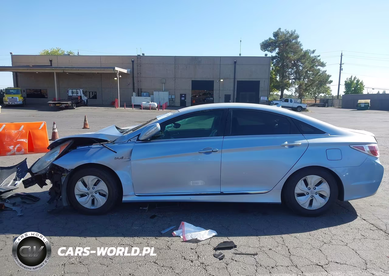 2013 Hyundai Sonata Hybrid VIN:KMHEC4A45DA088996 - 14