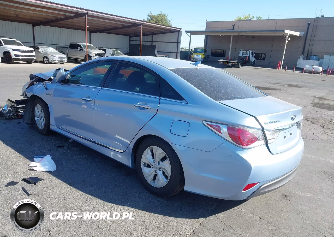 2013 Hyundai Sonata Hybrid VIN:KMHEC4A45DA088996 - 3
