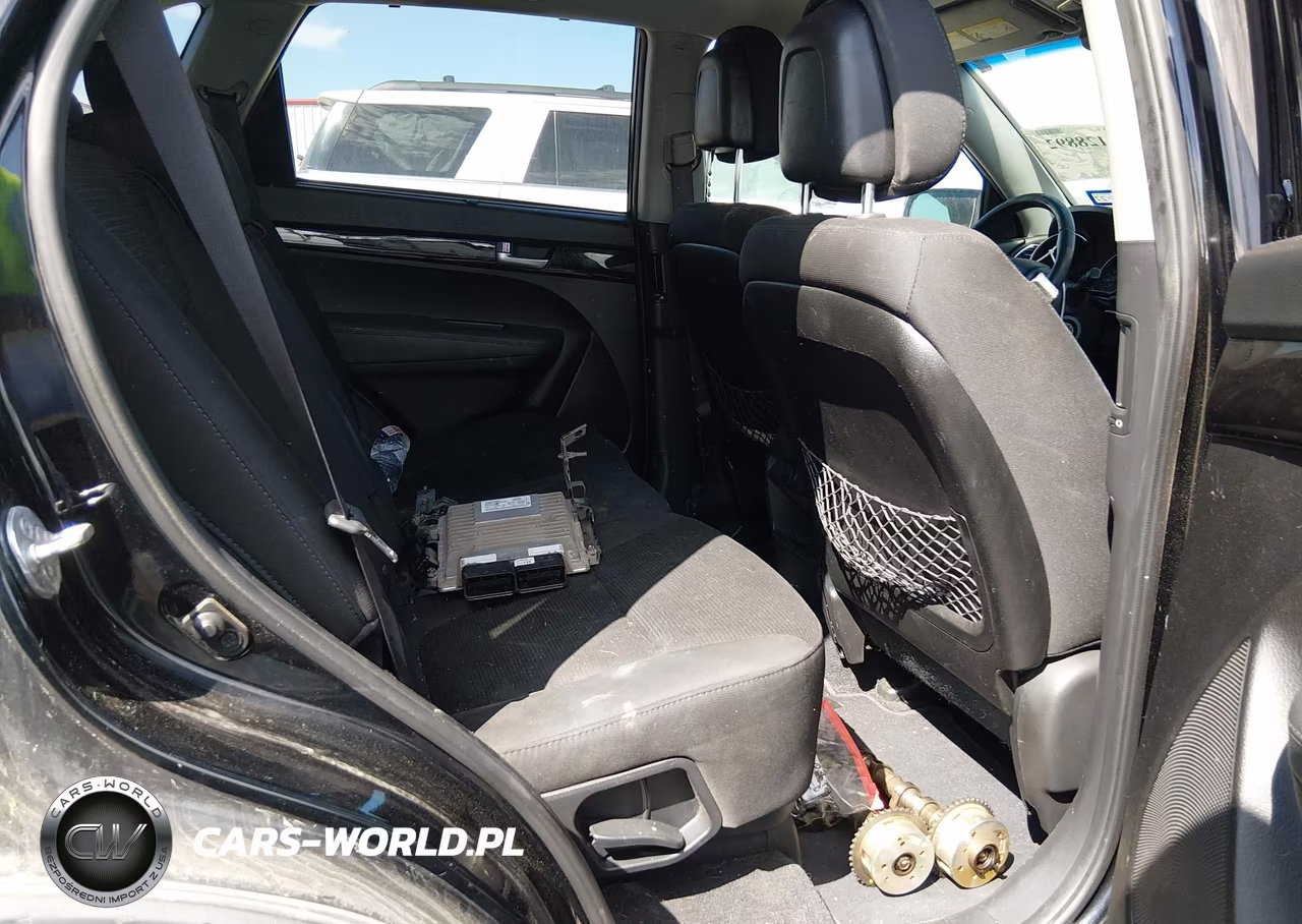 2014 Kia Sorento Lx VIN:5XYKT4A69EG519768 - 8