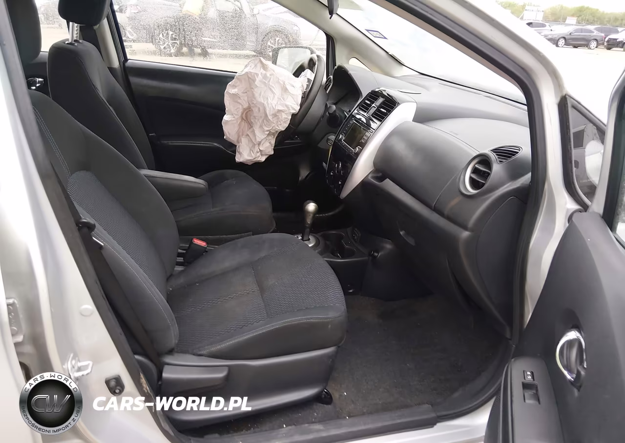 2017 Nissan Versa Note Sv VIN:3N1CE2CP0HL352600 - 5