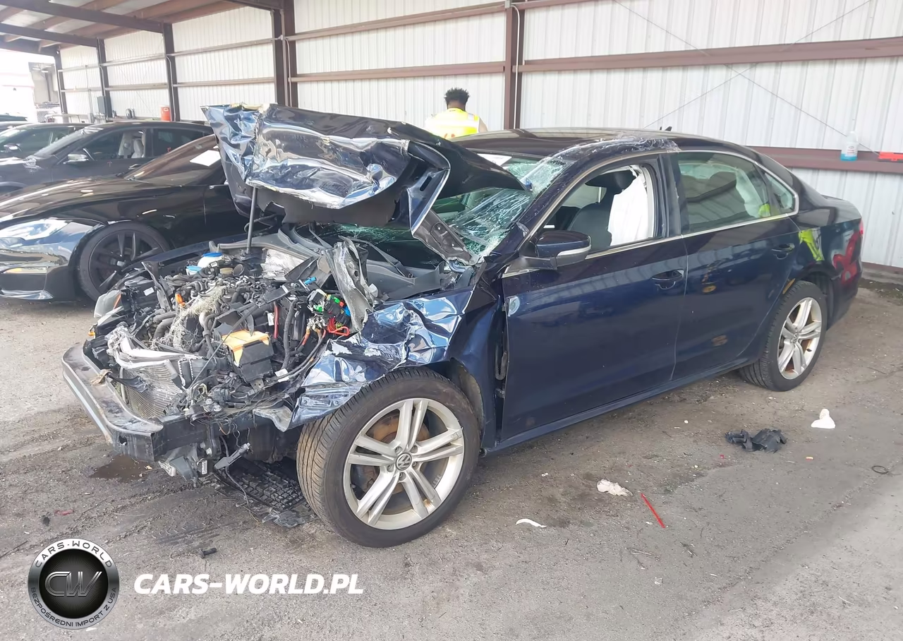 2013 Volkswagen Passat 2.0L Tdi Se VIN:1VWBN7A34DC143966 - 2