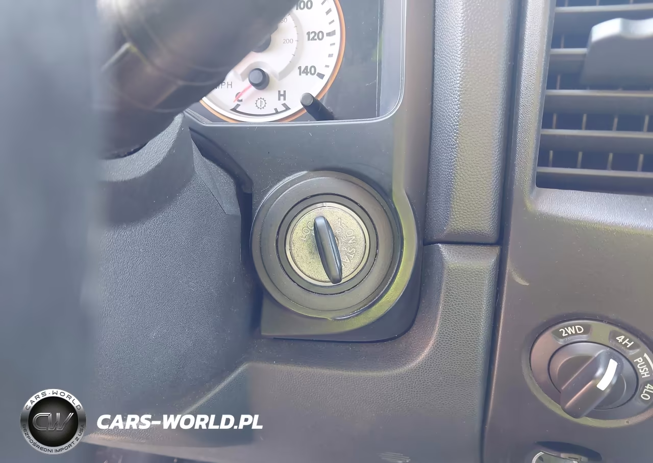 2009 Nissan Titan Pro-4X VIN:1N6AA07C39N318483 - 11