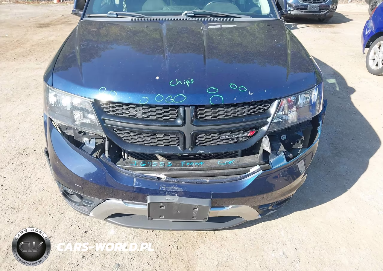 2018 Dodge Journey Crossroad VIN:3C4PDCGB5JT353334 - 6