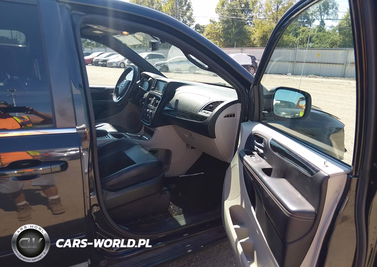 2014 Dodge Grand Caravan Sxt 30Th Anniversary VIN:2C4RDGCG6ER412370 - 5