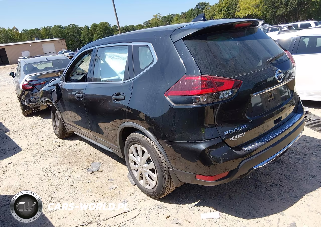2018 Nissan Rogue S VIN:JN8AT2MT7JW458309 - 3
