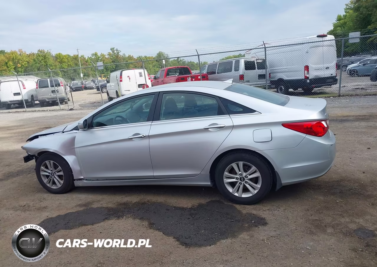 2013 Hyundai Sonata Gls VIN:5NPEB4ACXDH629323 - 15
