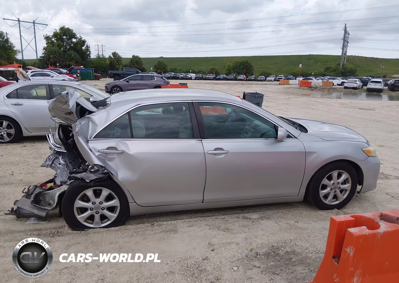 2011 Toyota Camry Le VIN:4T1BF3EK8BU698013 - 13