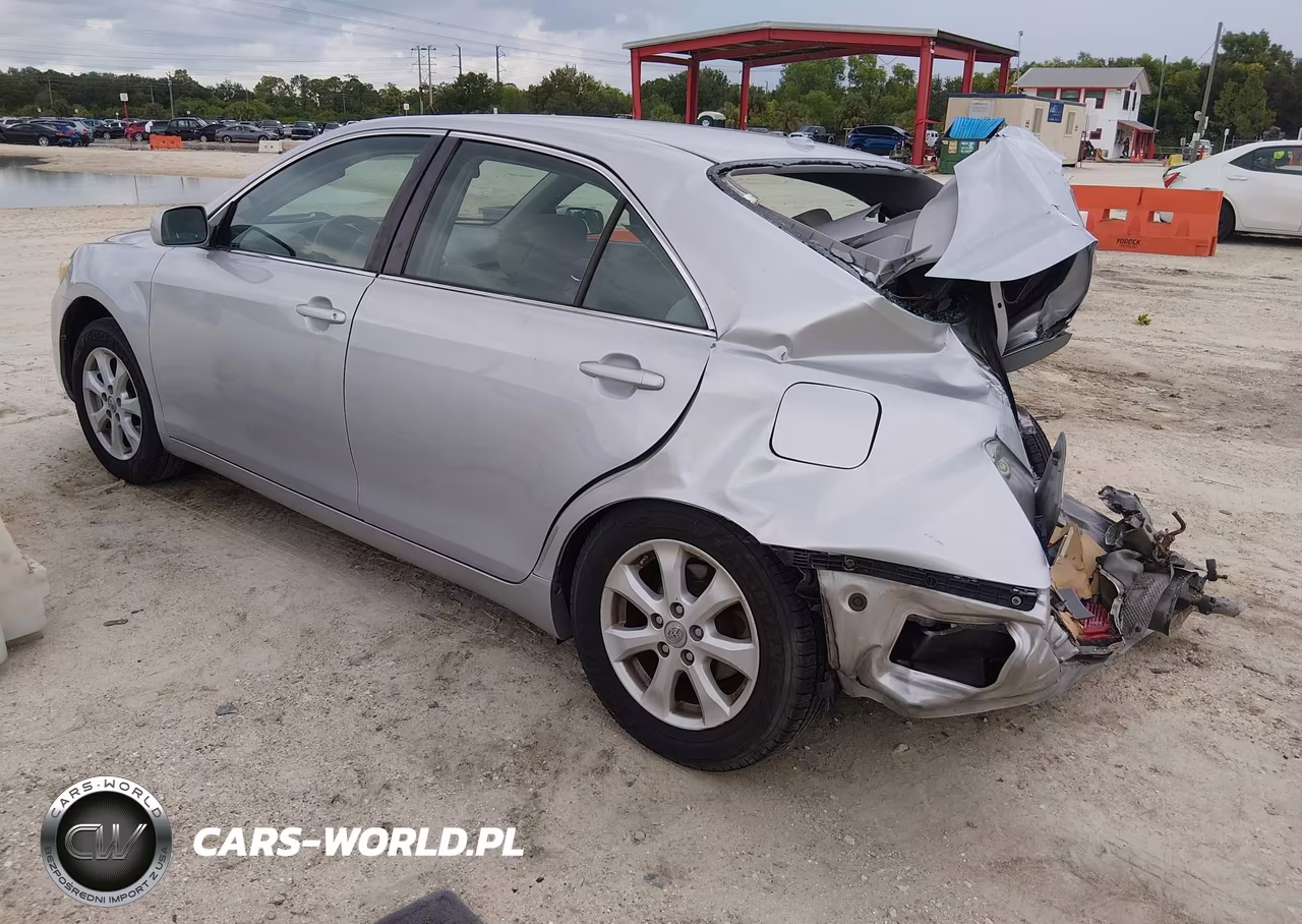 2011 Toyota Camry Le VIN:4T1BF3EK8BU698013 - 3