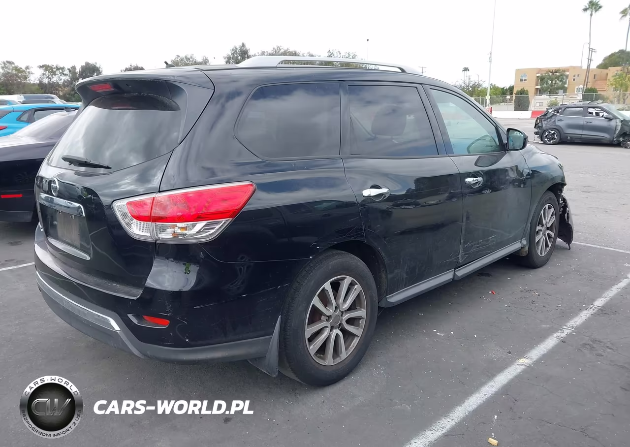 2016 Nissan Pathfinder S VIN:5N1AR2MNXGC659509 - 4