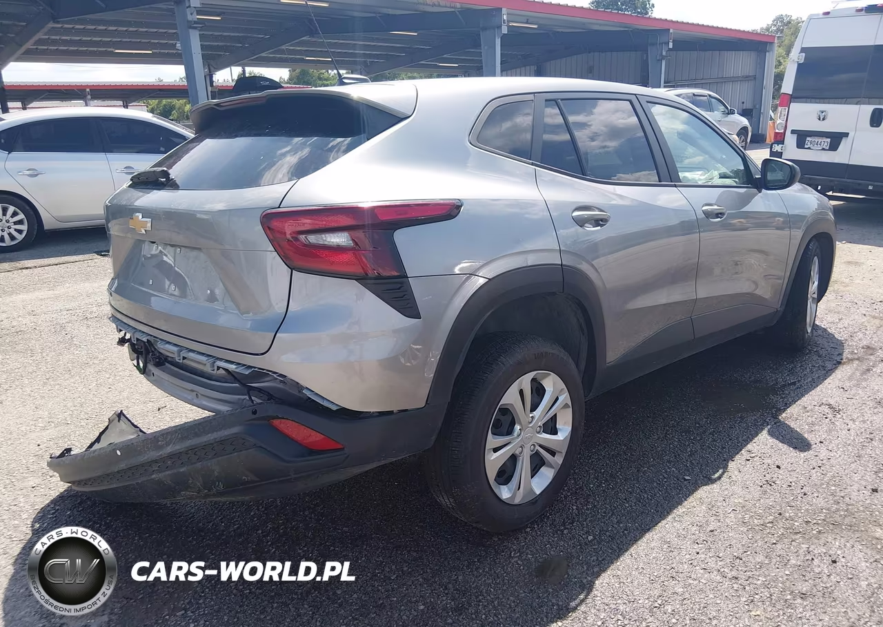 2025 Chevrolet Trax Fwd Ls VIN:KL77LFEP6SC068655 - 4