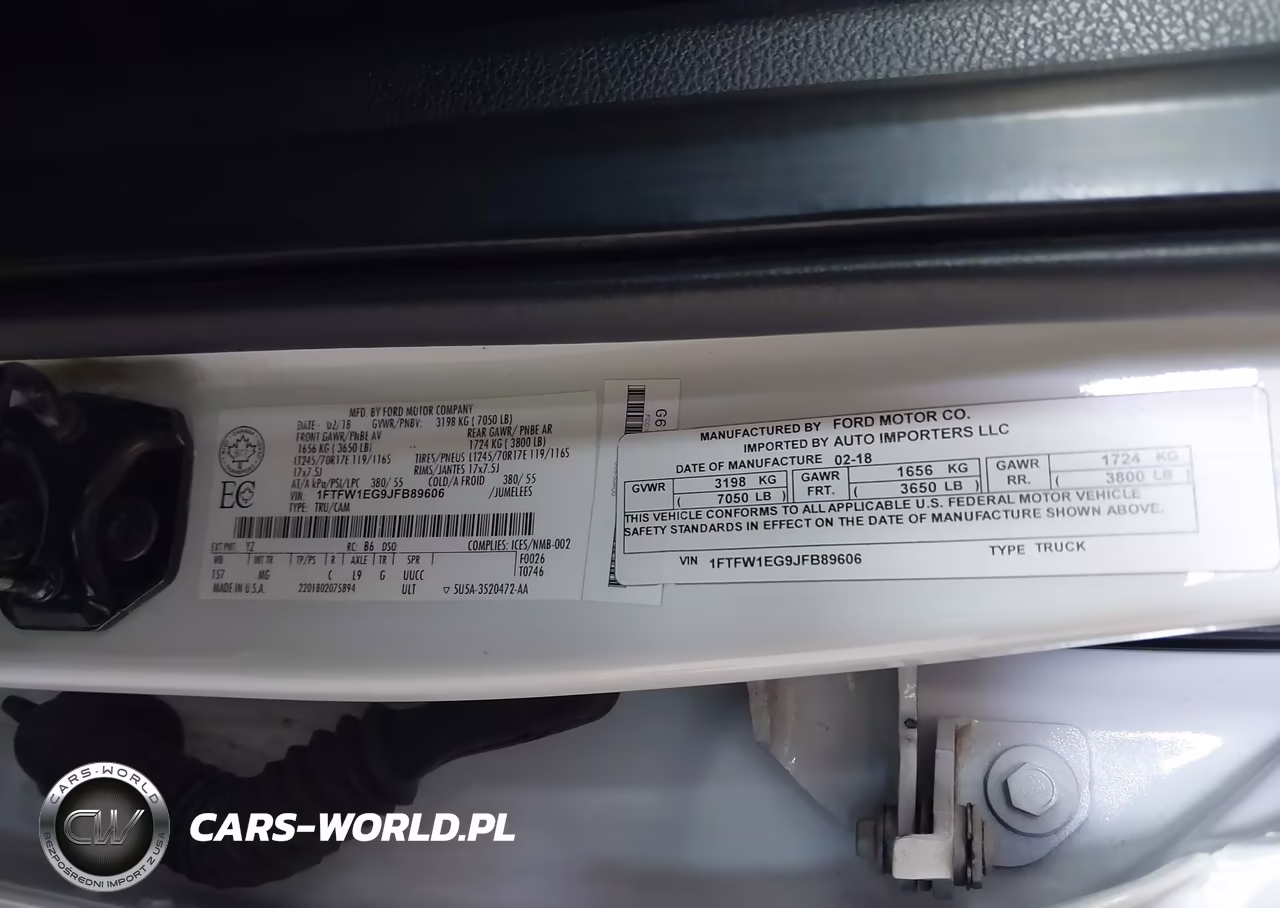 2018 Ford F-150 Xlt VIN:1FTFW1EG9JFB89606 - 9