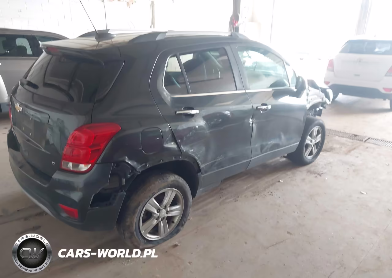2019 Chevrolet Trax Lt VIN:3GNCJPSB3KL212129 - 4
