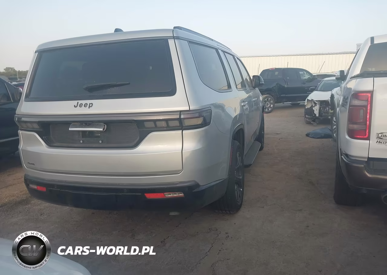 2026 Jeep Grand Wagoneer Limited Altitude 4X4 VIN:1C4SJVBP4TS170657 - 4