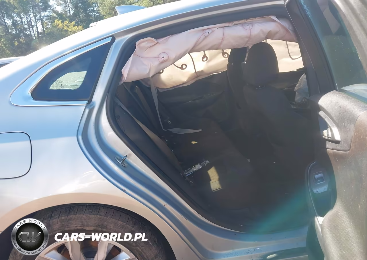 2020 Chevrolet Malibu Fwd Lt VIN:1G1ZD5STXLF074018 - 8
