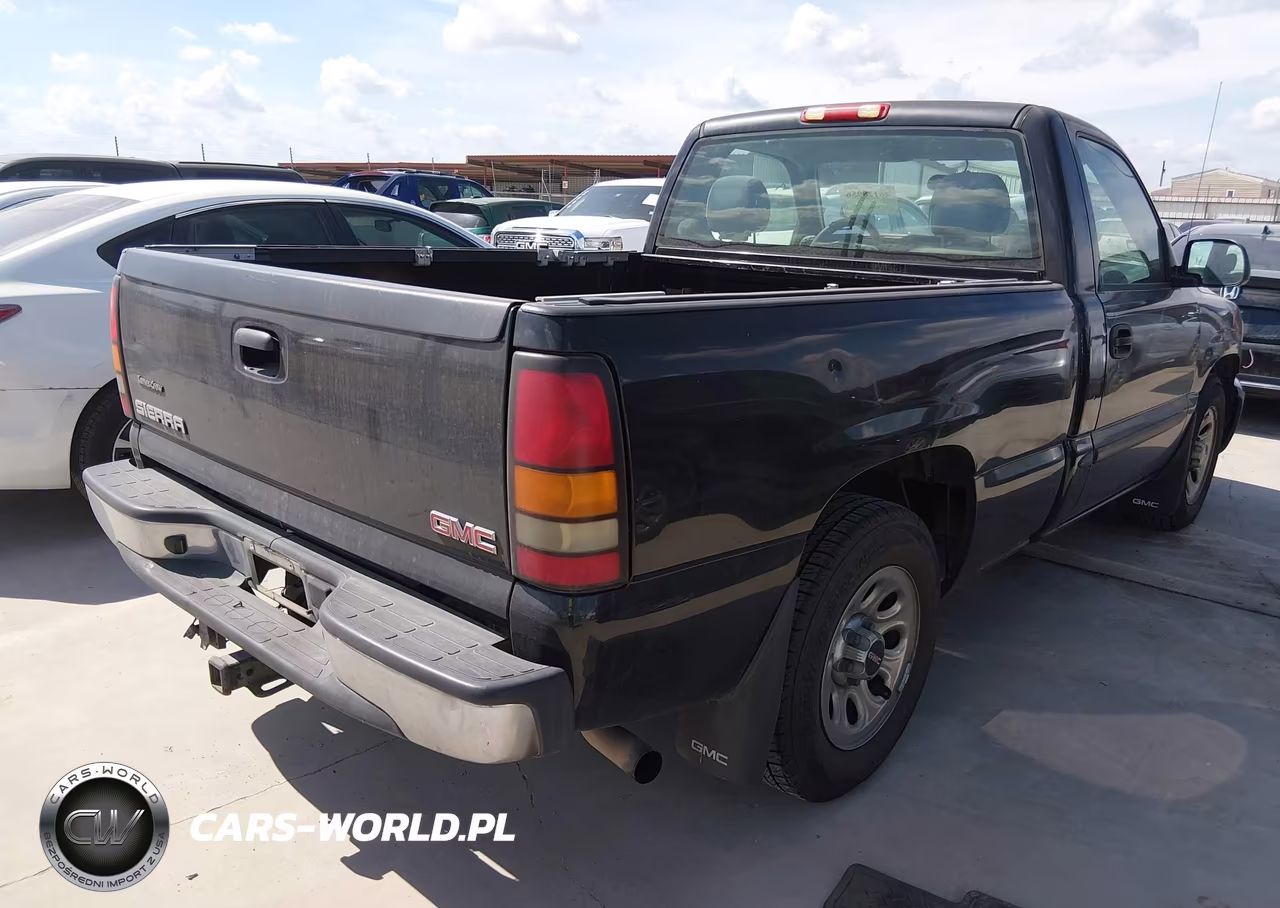 2005 GMC Sierra 1500 VIN:1GTEC14X15Z341971 - 4