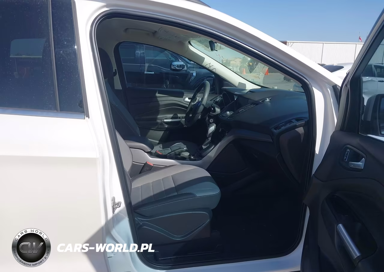 2015 Ford Escape Se VIN:1FMCU0GXXFUB04853 - 5