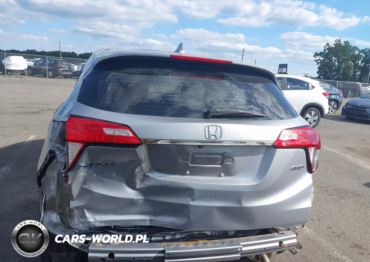 2019 Honda Hr-V Lx VIN:3CZRU6H38KG719812 - 17
