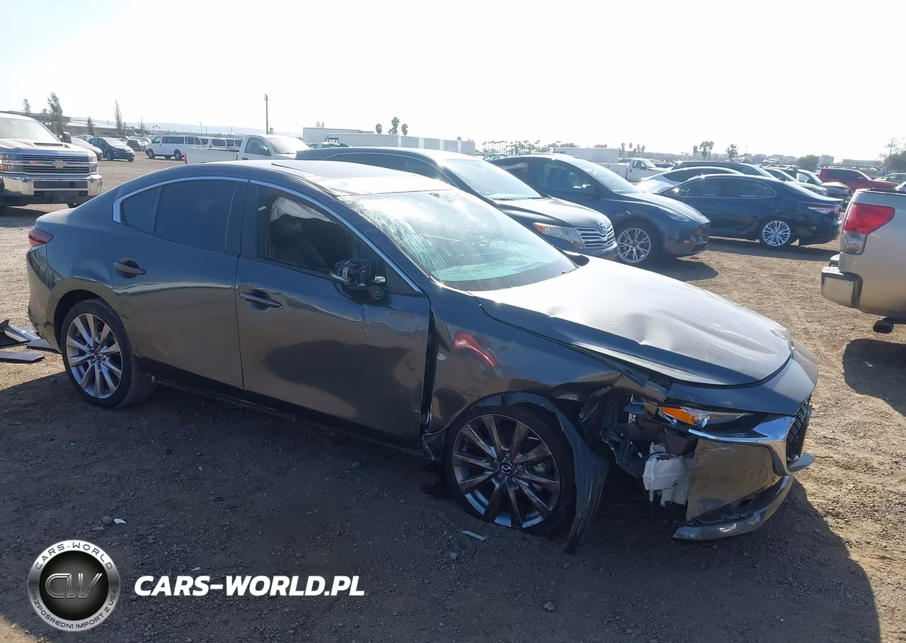 2023 Mazda 3 Preferred