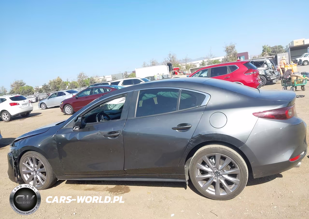 2023 Mazda 3 Preferred VIN:3MZBPACM5PM379221 - 15
