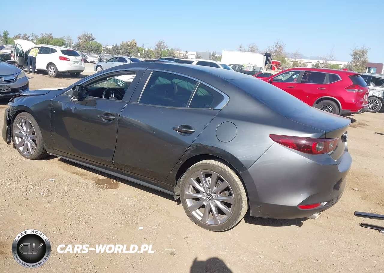 2023 Mazda 3 Preferred VIN:3MZBPACM5PM379221 - 3