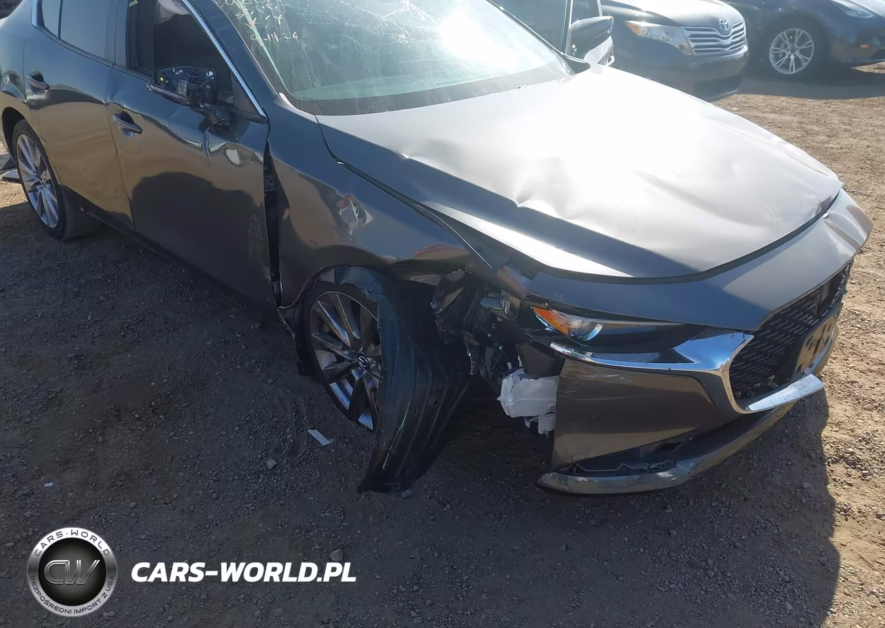 2023 Mazda 3 Preferred VIN:3MZBPACM5PM379221 - 6