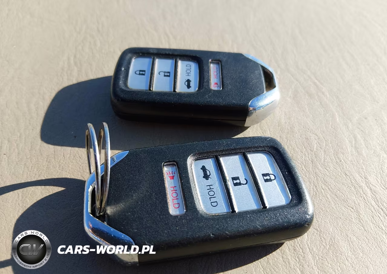 2018 Honda Accord Sport VIN:1HGCV1F30JA259266 - 11
