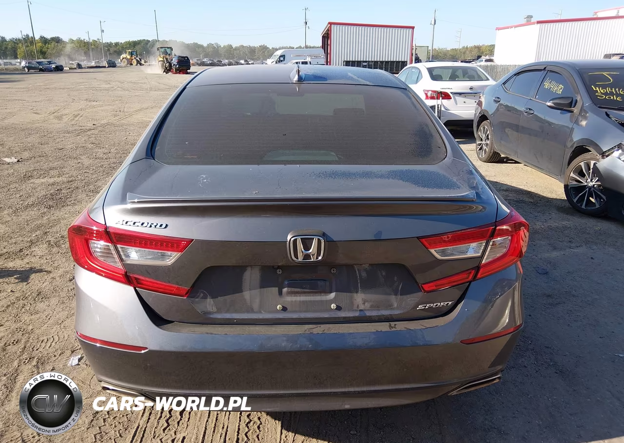 2018 Honda Accord Sport VIN:1HGCV1F30JA259266 - 16