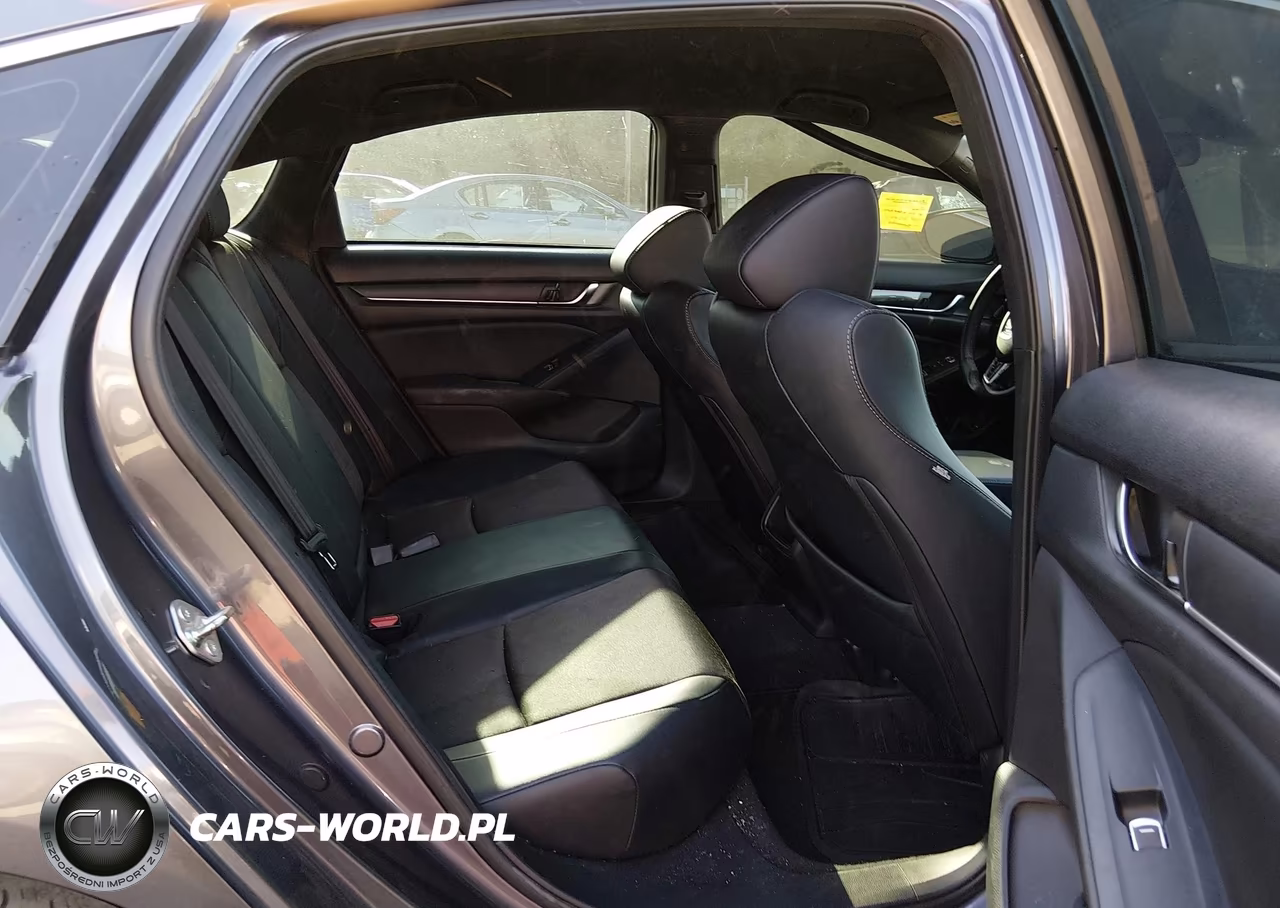 2018 Honda Accord Sport VIN:1HGCV1F30JA259266 - 8
