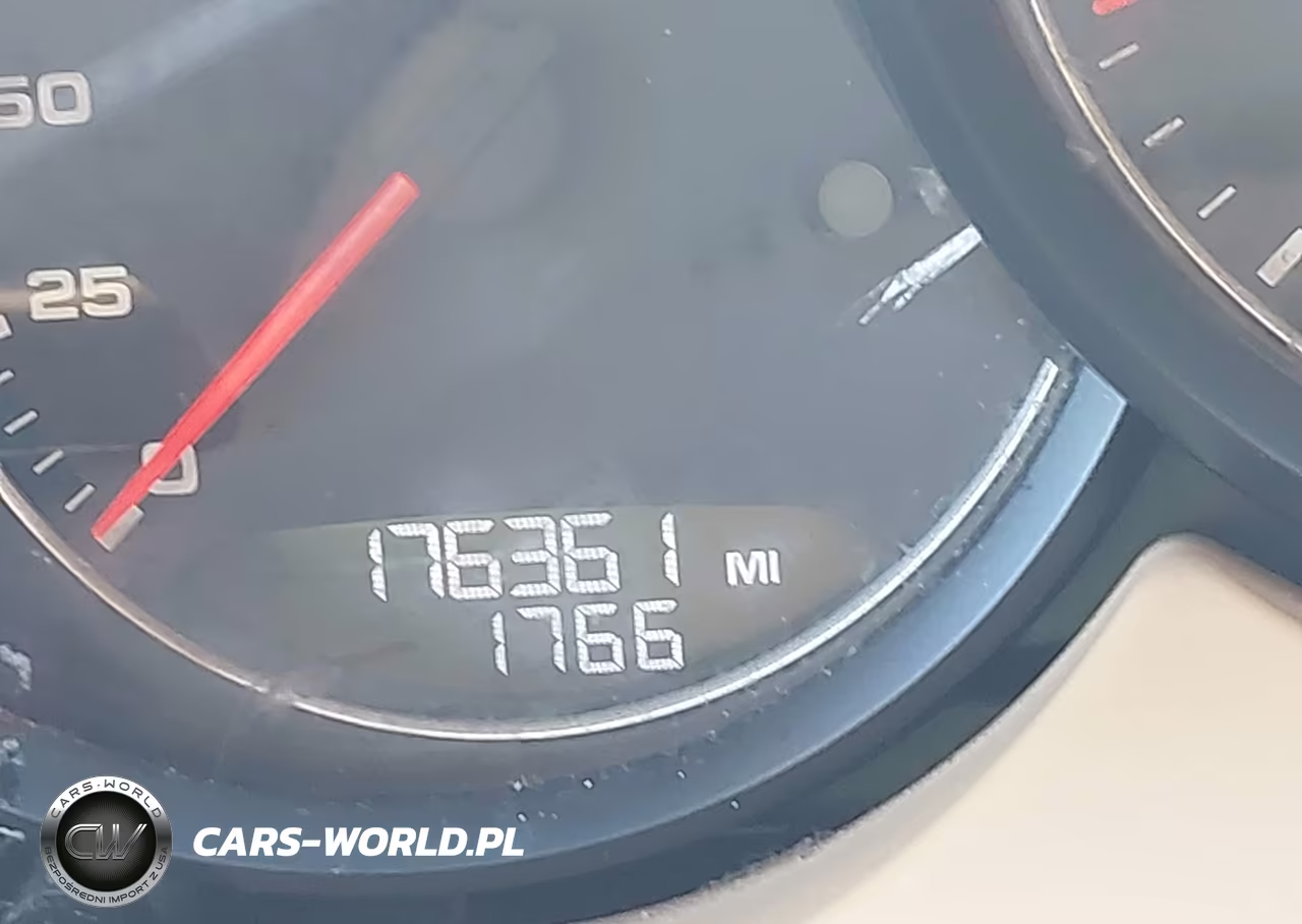 2012 Porsche Cayenne VIN:WP1AA2A26CLA02639 - 7