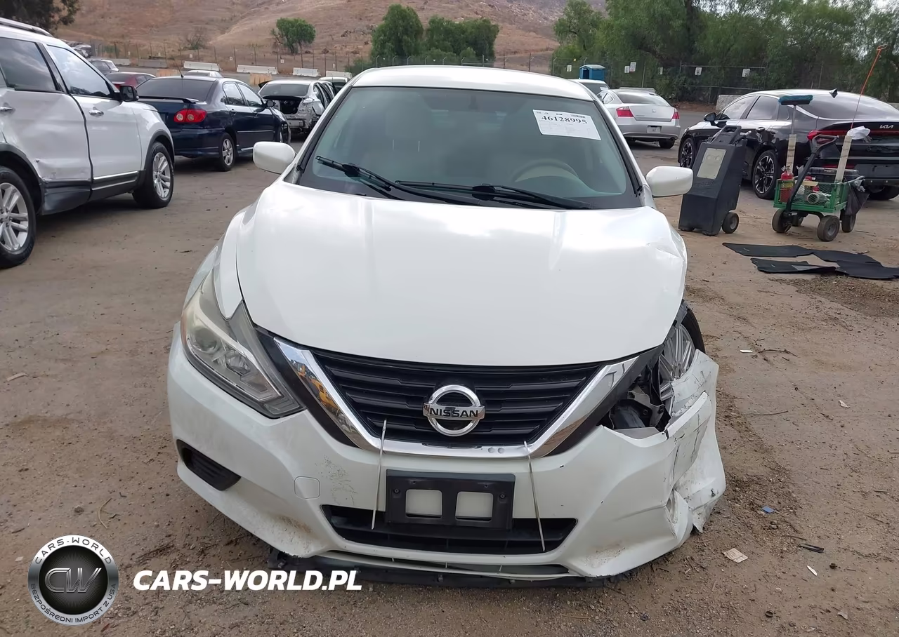 2017 Nissan Altima 2.5 S VIN:1N4AL3APXHC263508 - 12