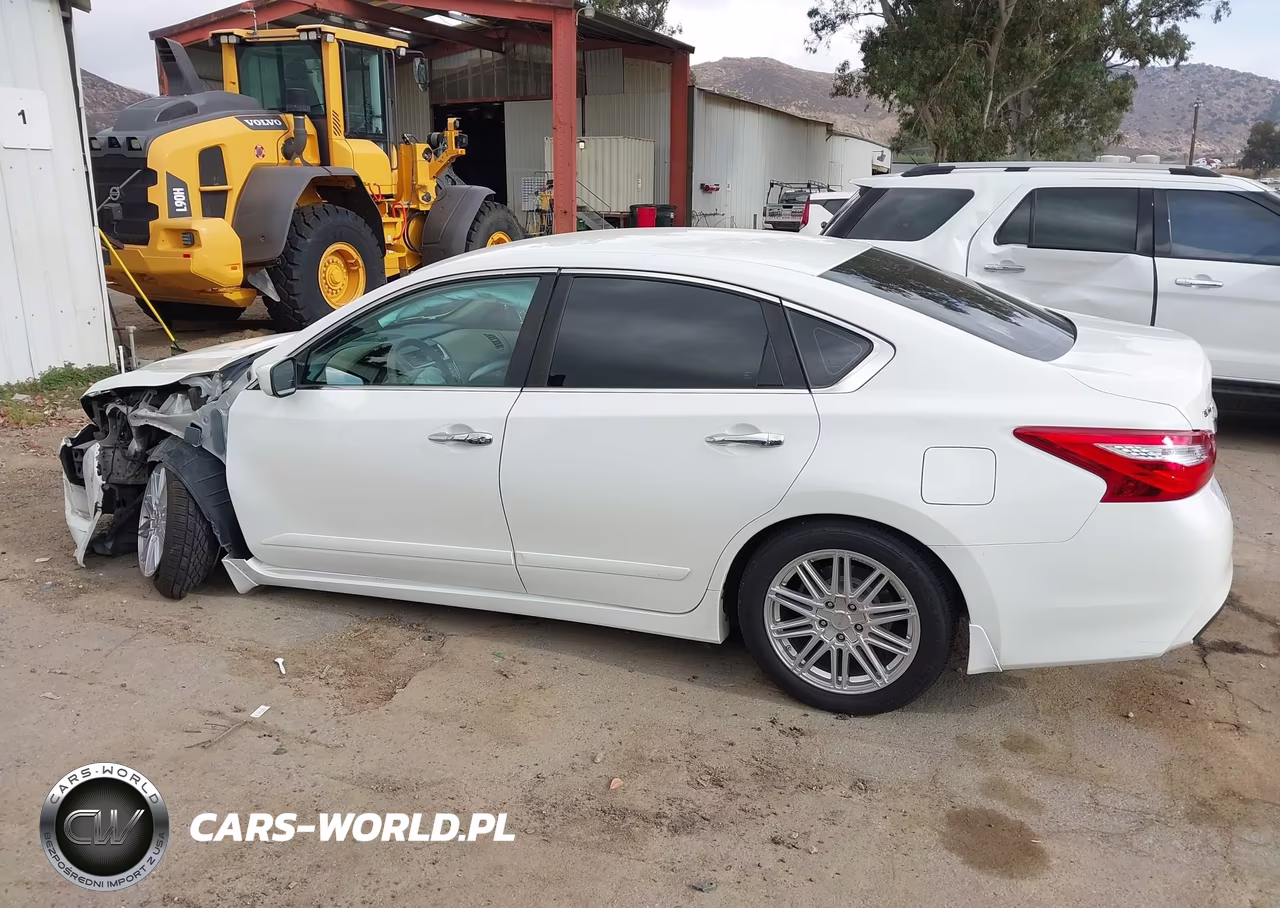 2017 Nissan Altima 2.5 S VIN:1N4AL3APXHC263508 - 14