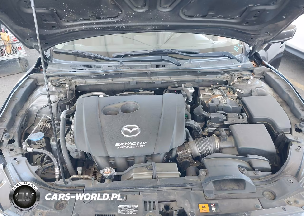 2018 Mazda Mazda3 Touring VIN:3MZBN1L33JM210500 - 10