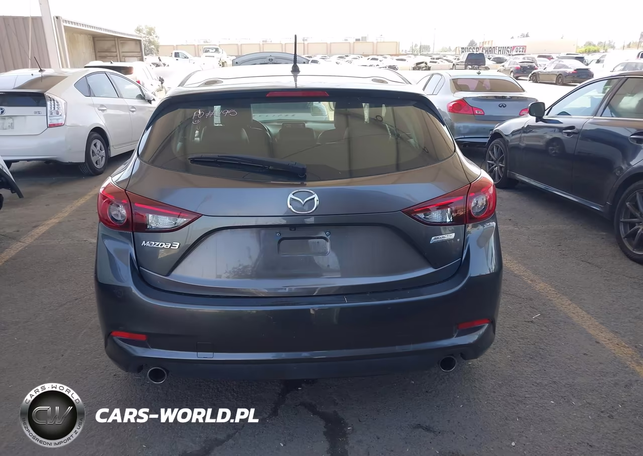 2018 Mazda Mazda3 Touring VIN:3MZBN1L33JM210500 - 16