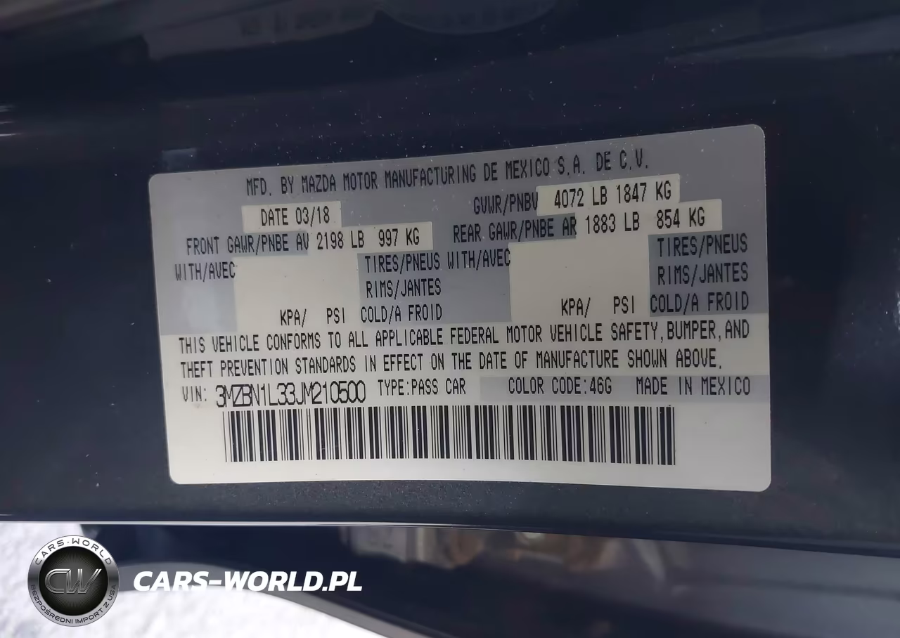 2018 Mazda Mazda3 Touring VIN:3MZBN1L33JM210500 - 9