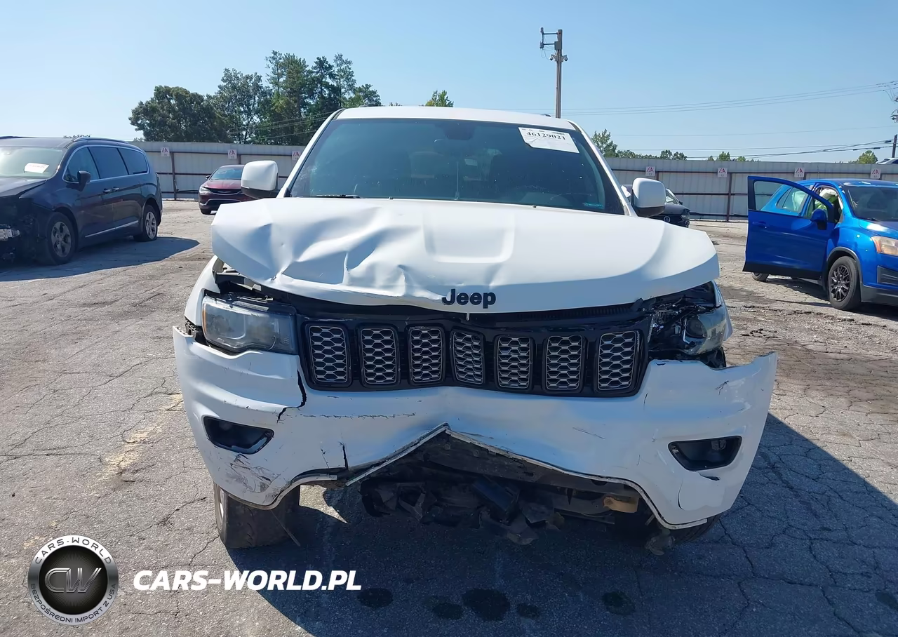 2017 Jeep Grand Cherokee Altitude 4X2 VIN:1C4RJEAG6HC829274 - 12