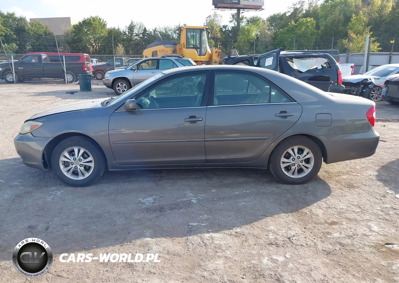 2004 Toyota Camry Le V6 VIN:4T1BF32K14U572020 - 13