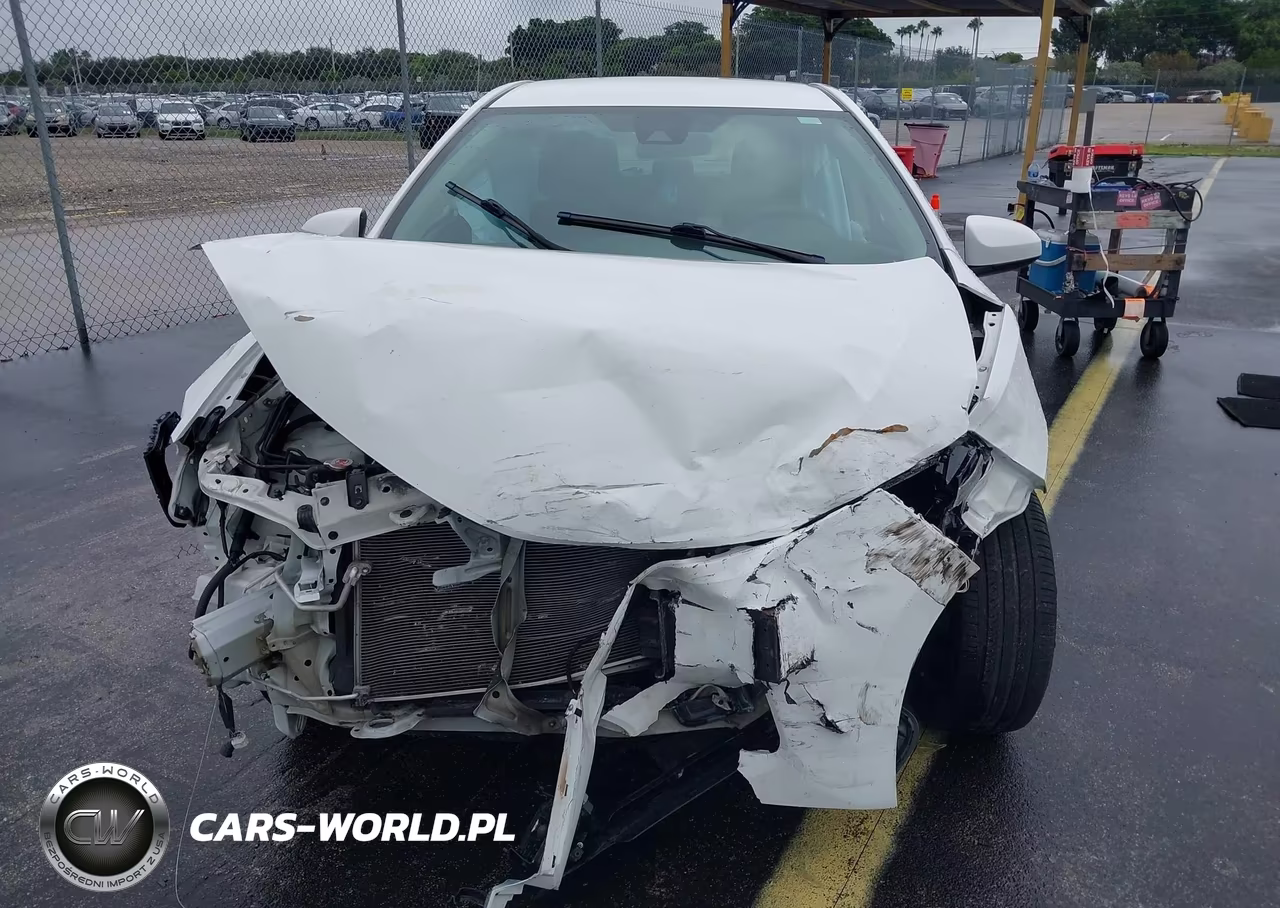 2019 Toyota Corolla Le VIN:5YFBURHEXKP857050 - 12