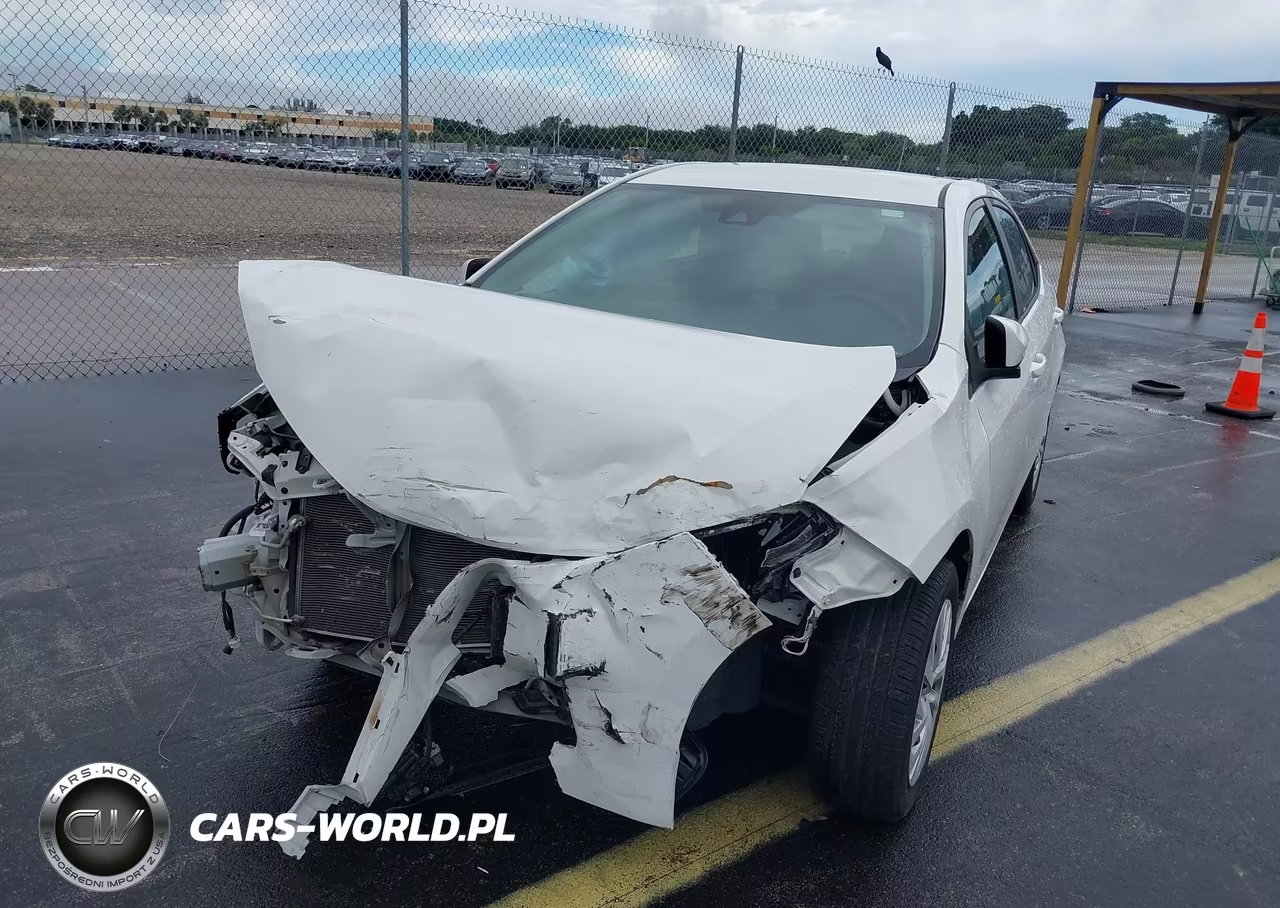 2019 Toyota Corolla Le VIN:5YFBURHEXKP857050 - 6